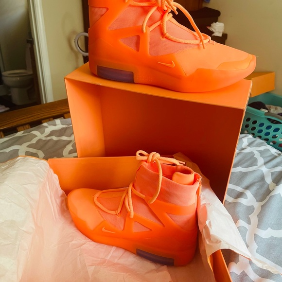 Nike fear of God pulse orange deadstock - Picture 6 of 6